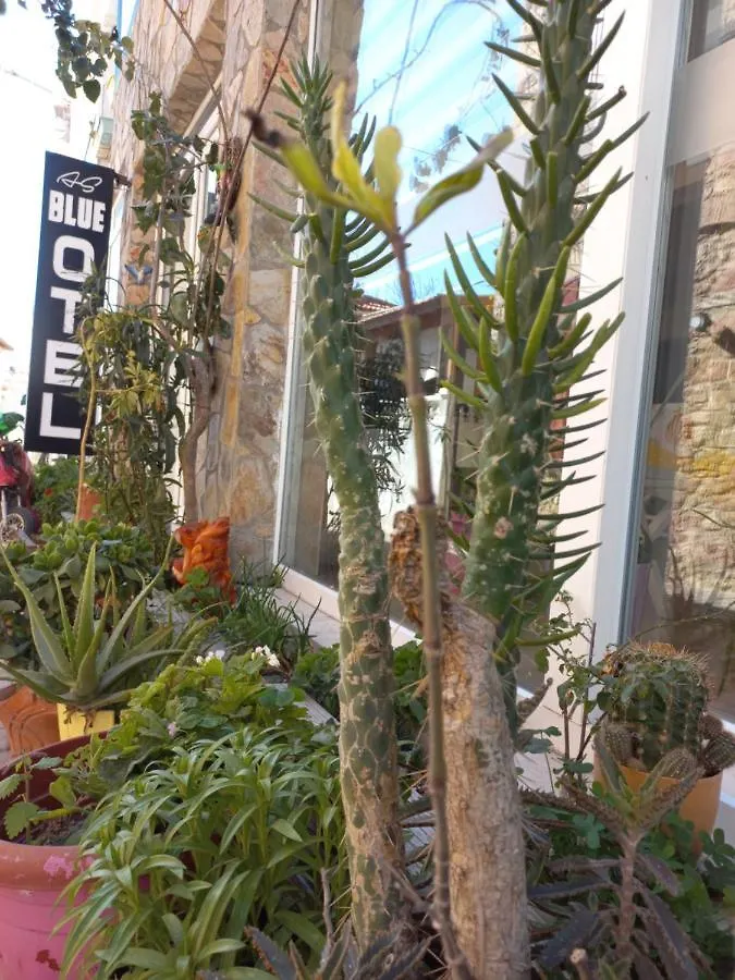 Blue otel çeşme