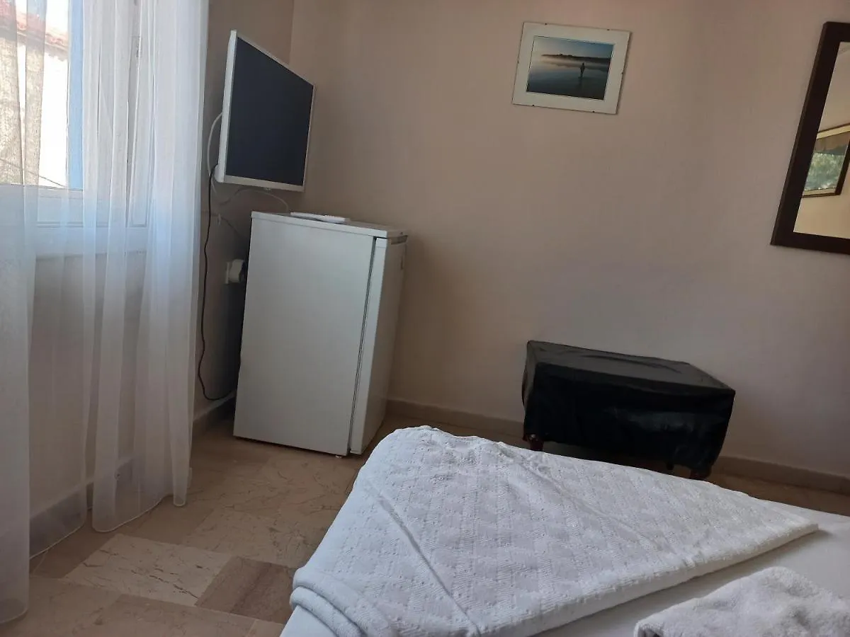 Blue otel çeşme