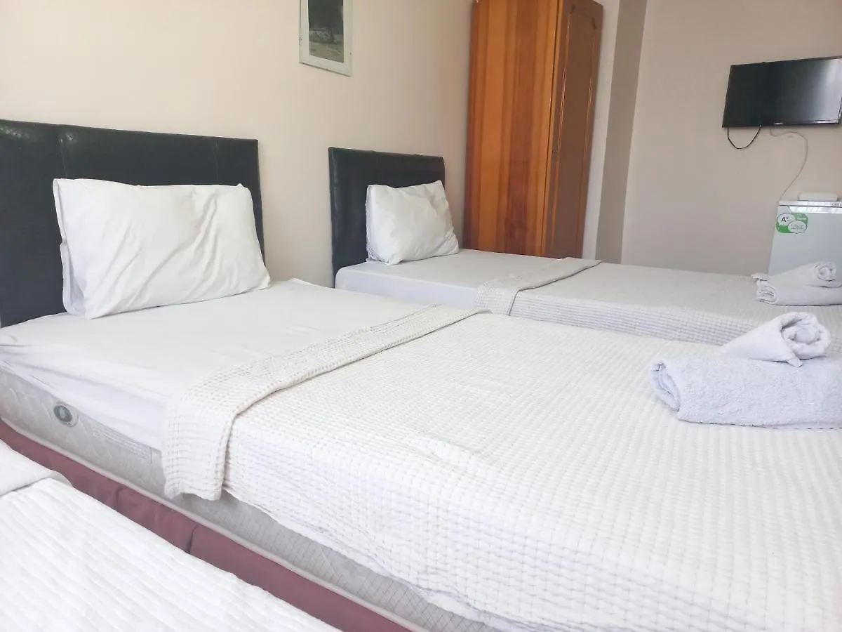 Blue otel çeşme