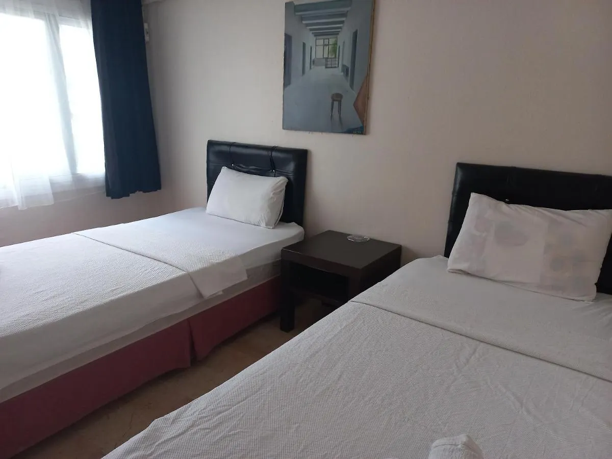 Blue otel çeşme