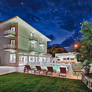 4* Otel Ege Tulip